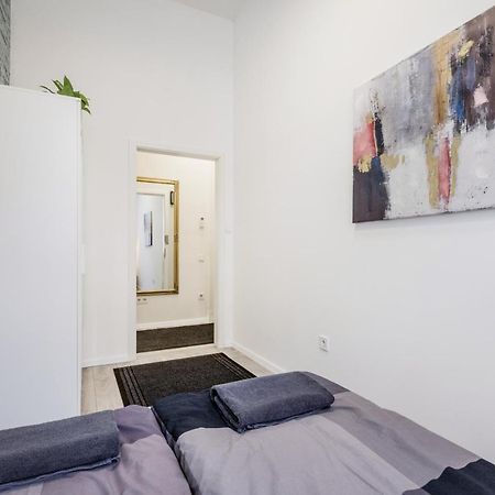 O Street 3 Bedroom Stylish Apartment Budapest Luaran gambar