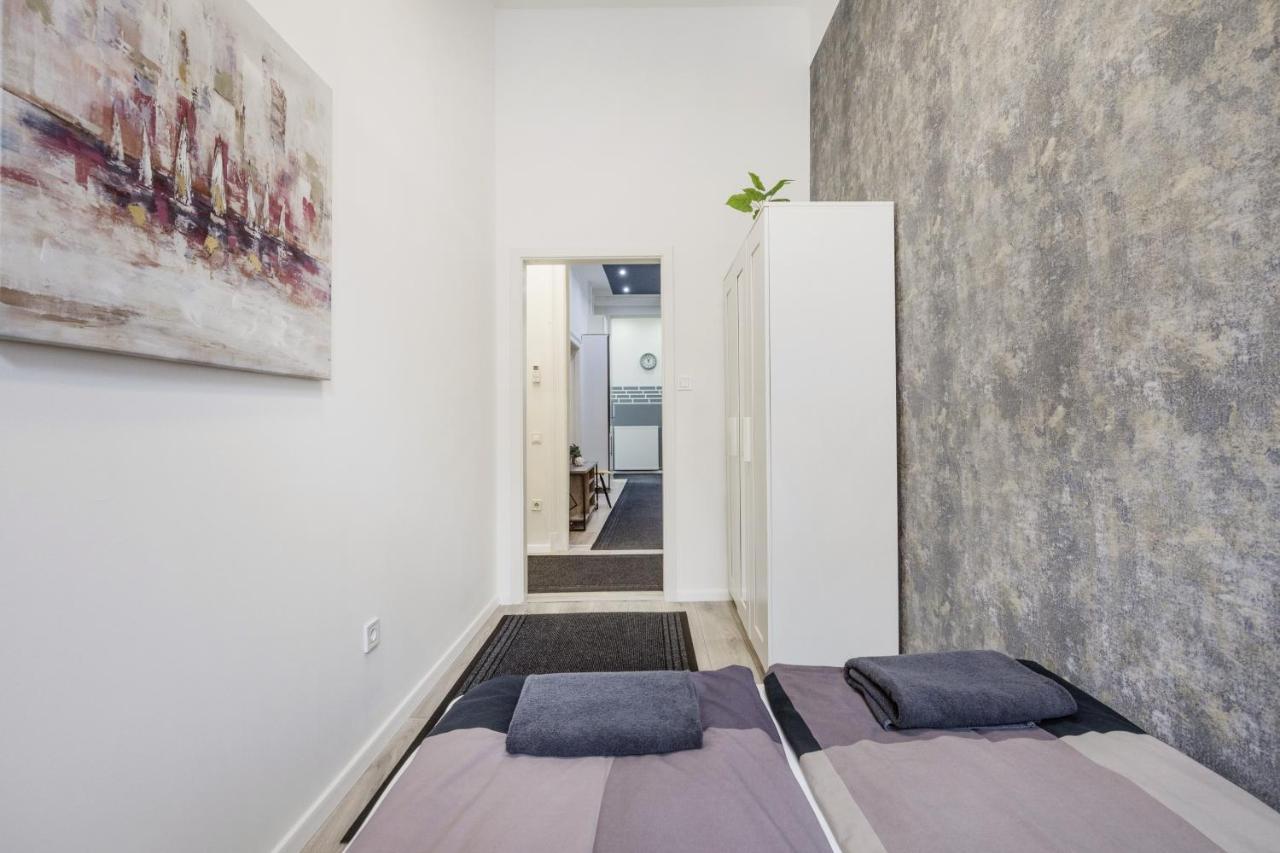 O Street 3 Bedroom Stylish Apartment Budapest Luaran gambar