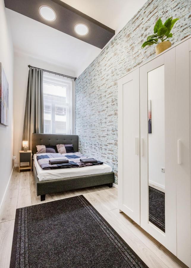 O Street 3 Bedroom Stylish Apartment Budapest Luaran gambar