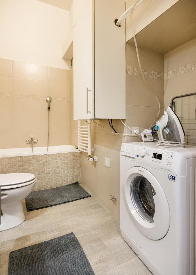 O Street 3 Bedroom Stylish Apartment Budapest Luaran gambar