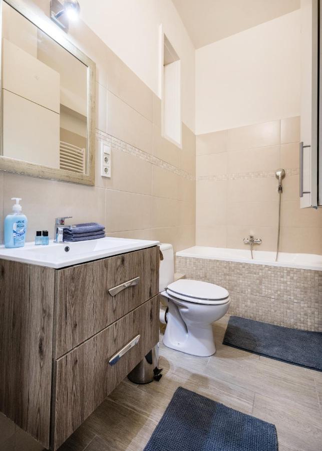 O Street 3 Bedroom Stylish Apartment Budapest Luaran gambar