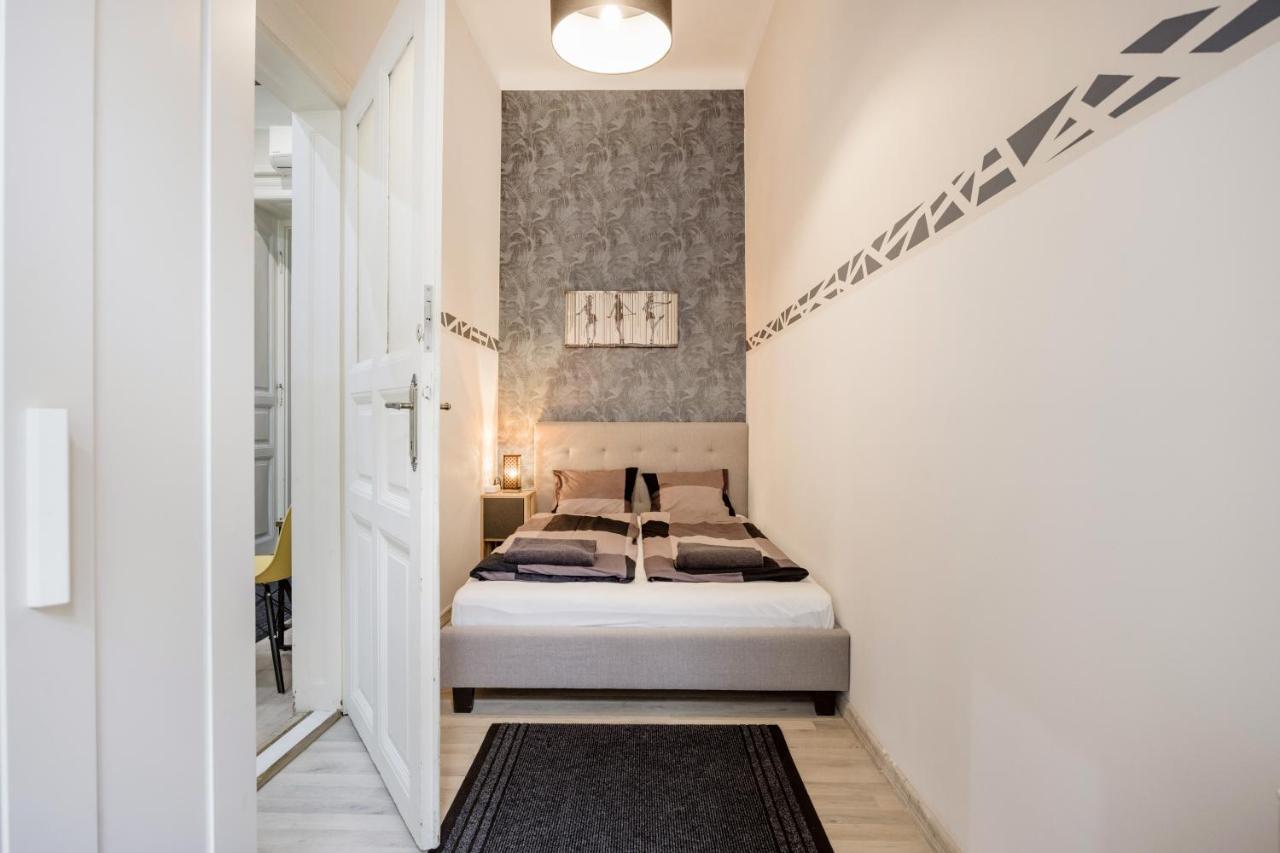 O Street 3 Bedroom Stylish Apartment Budapest Luaran gambar